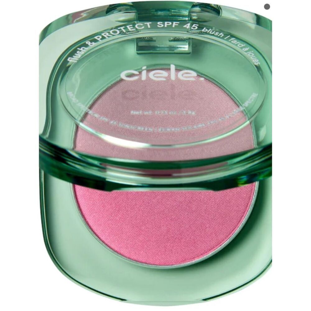 ciele
flush & PROTECT SPF 45+ powder blush in Chill